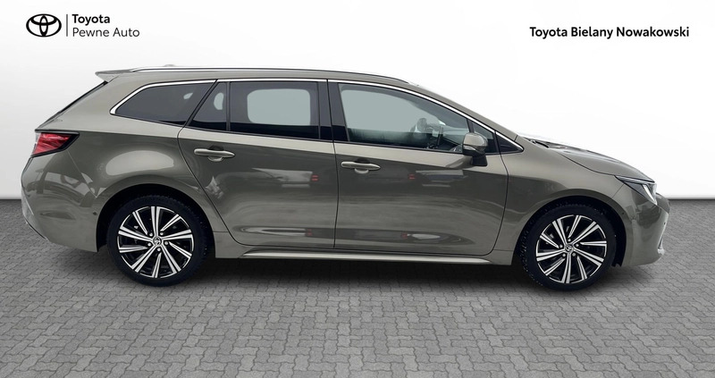Toyota Corolla cena 112900 przebieg: 62540, rok produkcji 2022 z Mszczonów małe 301